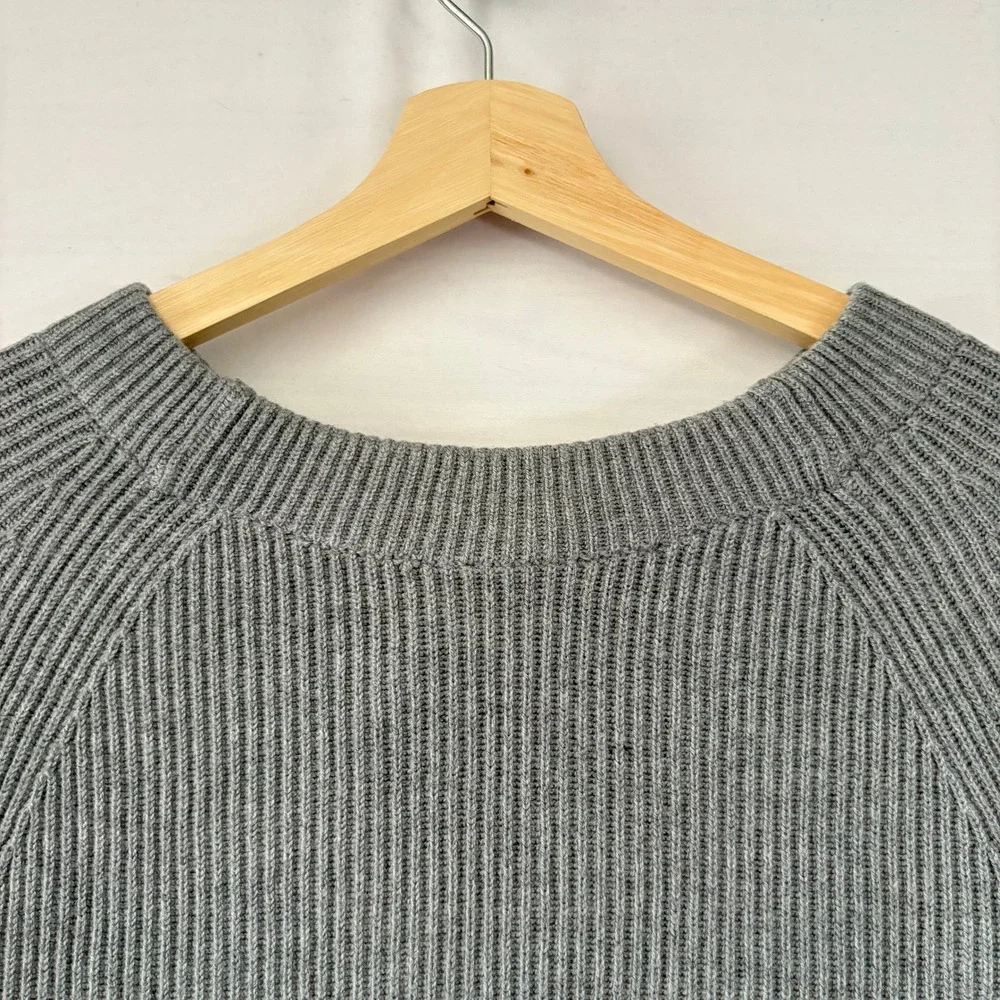 Banana Republic Ribbed Open Back Tie Sweater Gray Wool Blend Raglan‎ Large